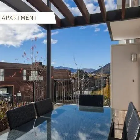 Queenstown Village Apartments Exterior photo