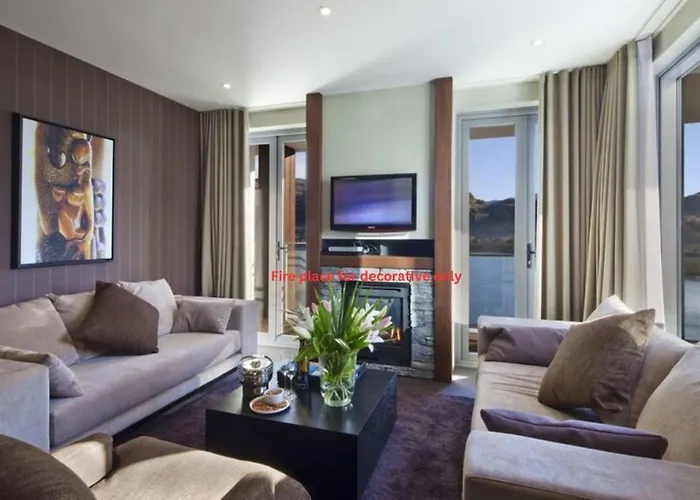 Queenstown Village Apartments