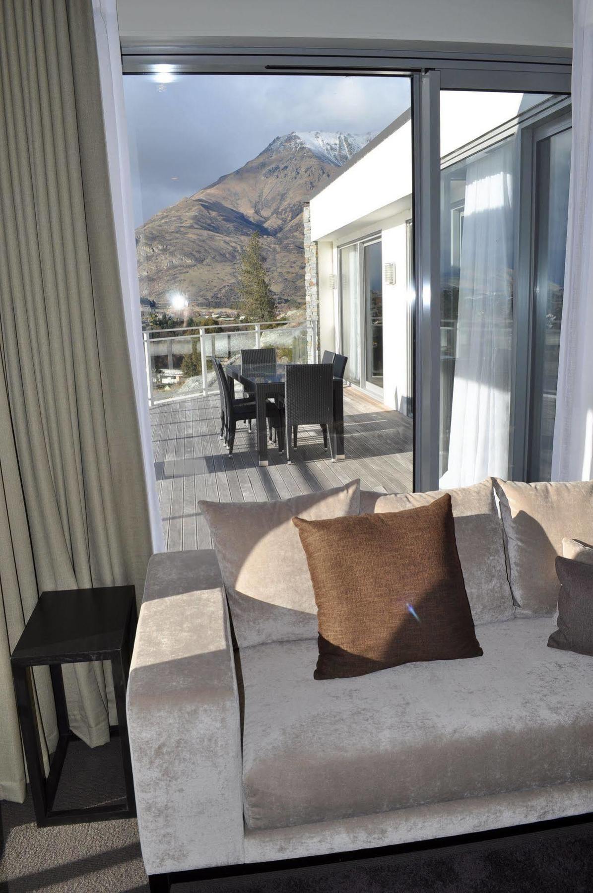 Village Aparthotel Queenstown